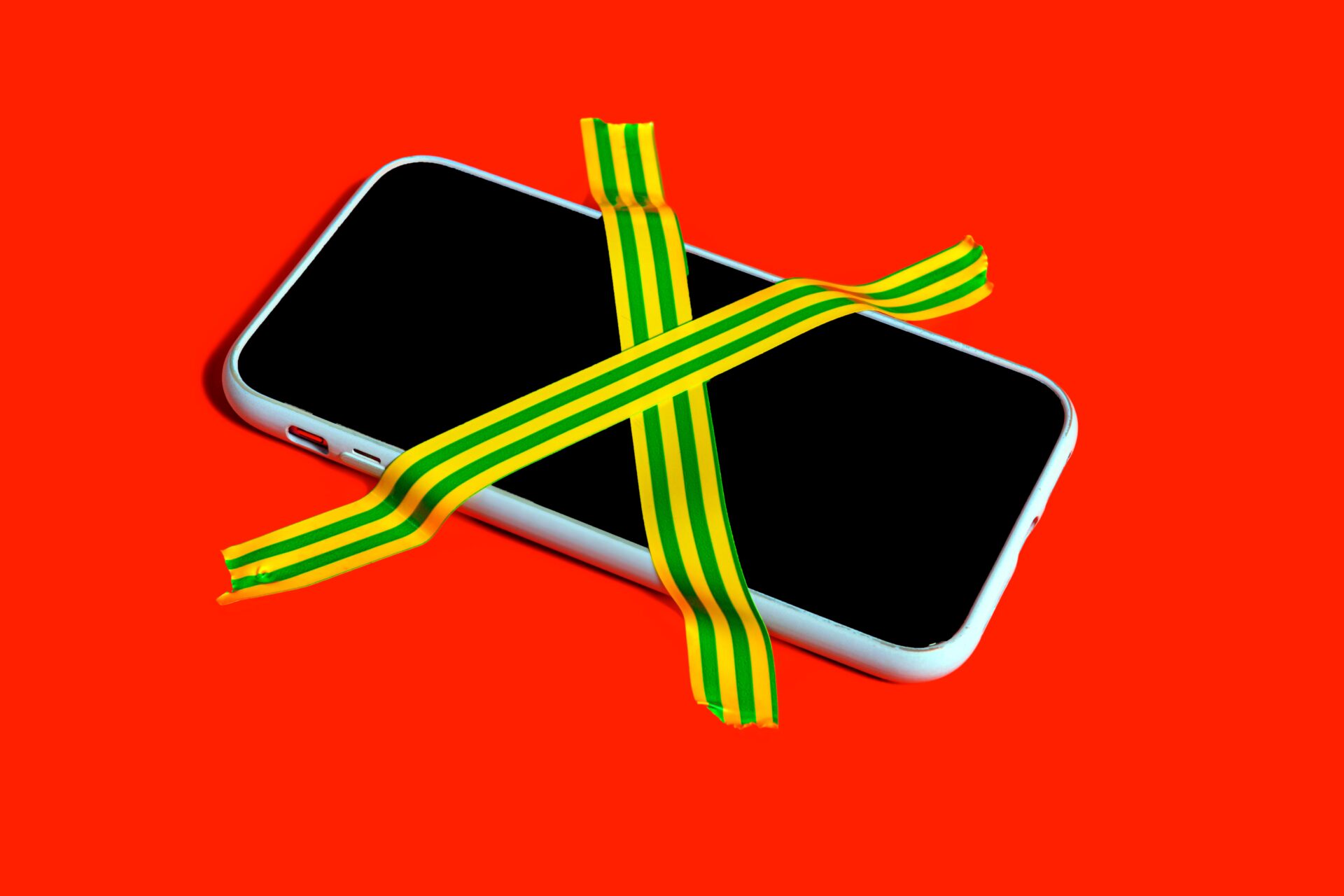 Image default